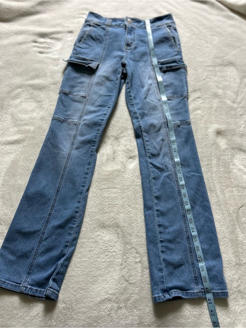 Madden NYC Skater Cargo Flare Women’s Jeans Front Seam Cargo Pockets Size 8 - Picture 11 of 15